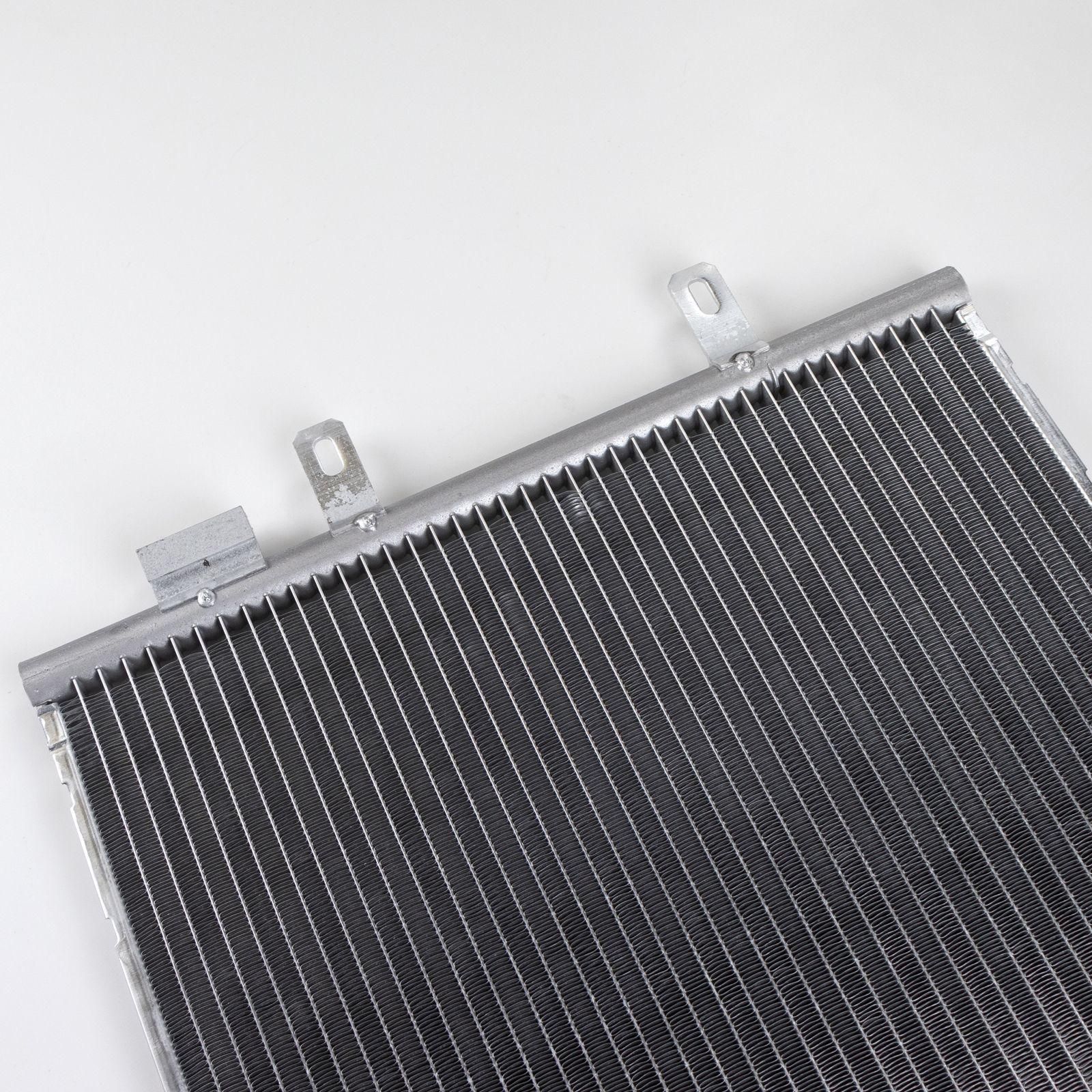 Original Iveco 5801255825 AIR COND.CONDENSER Original Iveco 5801255825 AIR COND.CONDENSER