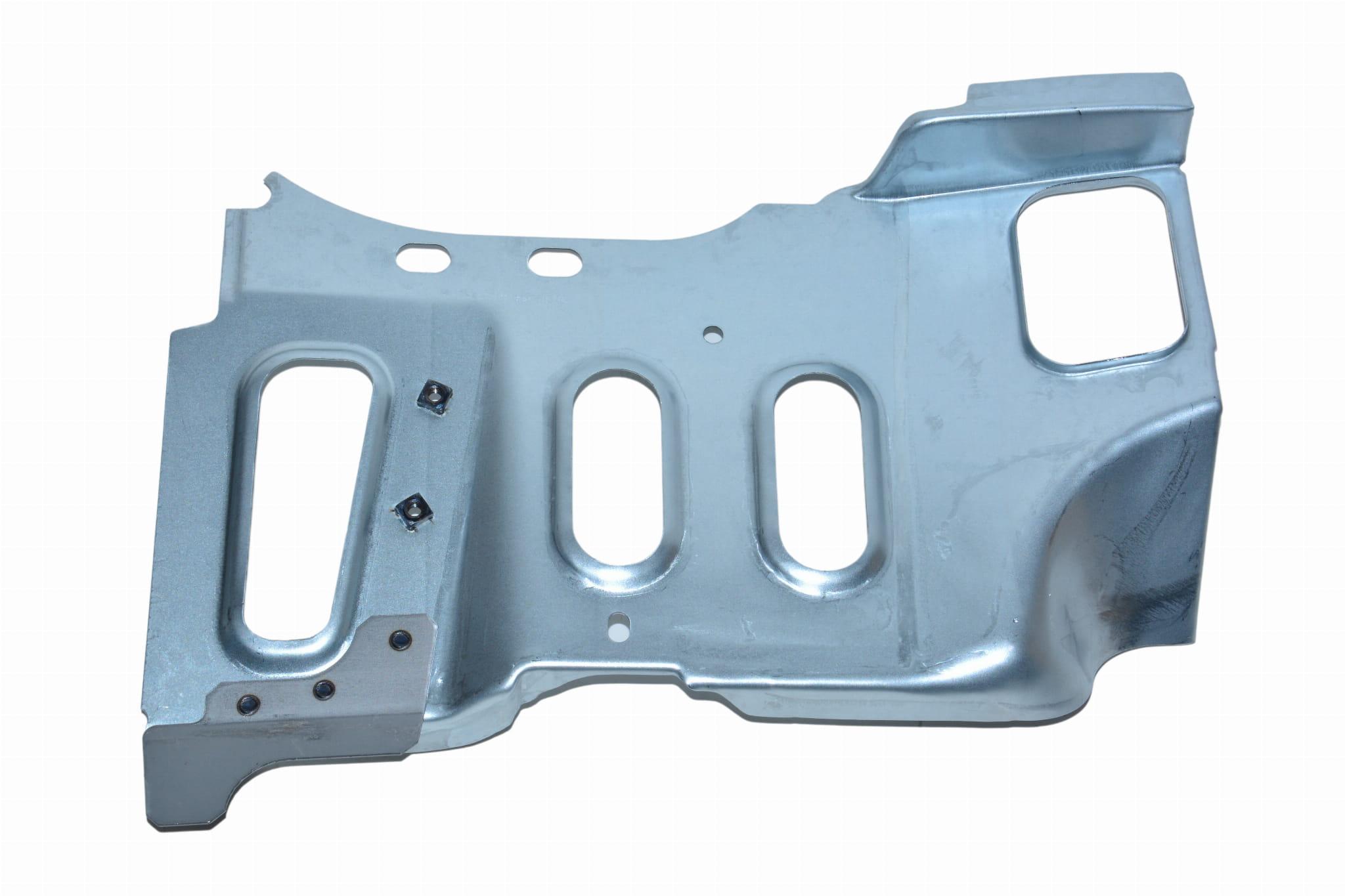 Original Iveco 504293598 Seitenwandverstärkung vorne rechts Daily ab 1998