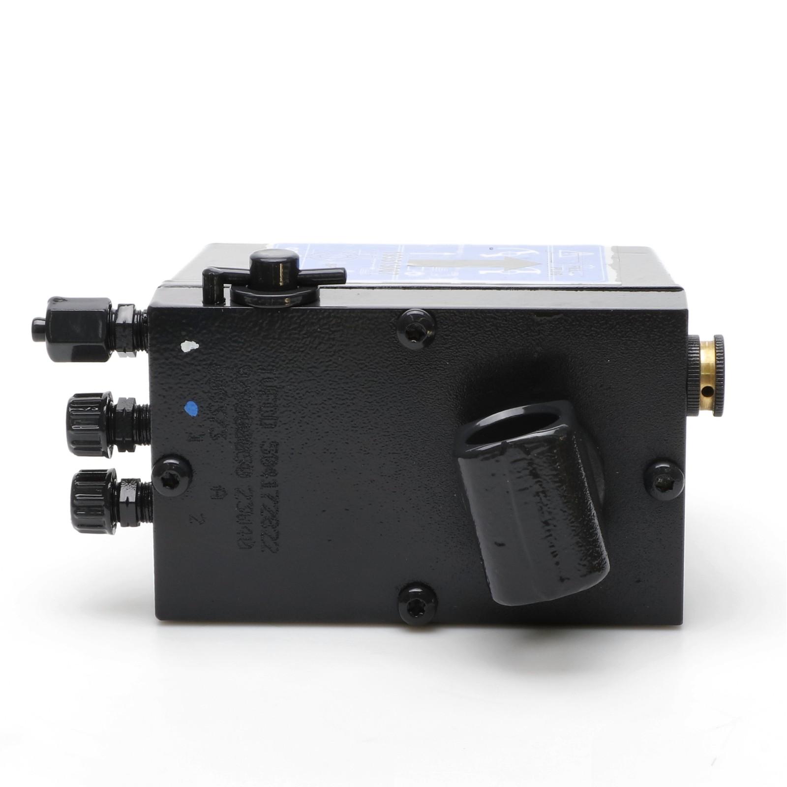 Original Iveco 504172822 Kipppumpe Fahrerhaus EuroCargo ab 2000 Original Iveco 504172822 Kipppumpe Fahrerhaus EuroCargo ab 2000