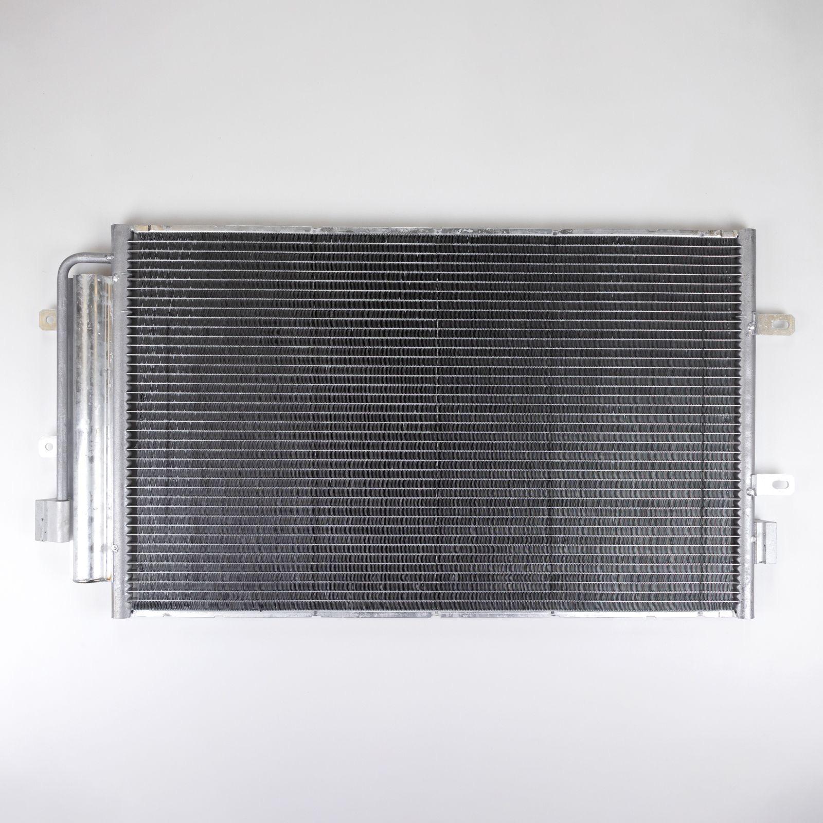 Original Iveco 5801255825 AIR COND.CONDENSER
