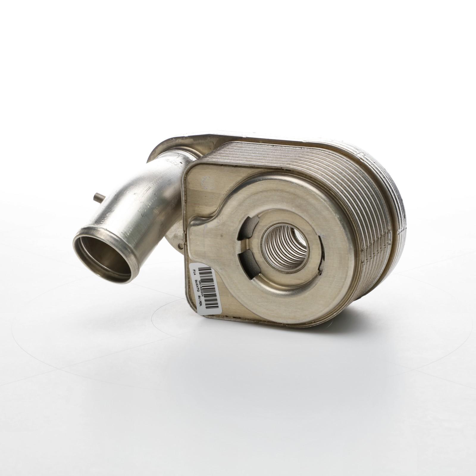 Original Iveco 5801630224 Ölkühler Wärmetauscher Fiat Ducato 250 2.3 2006 - 2021 Original Iveco 5801630224 Ölkühler Wärmetauscher Fiat Ducato 250 2.3 2006 - 2021