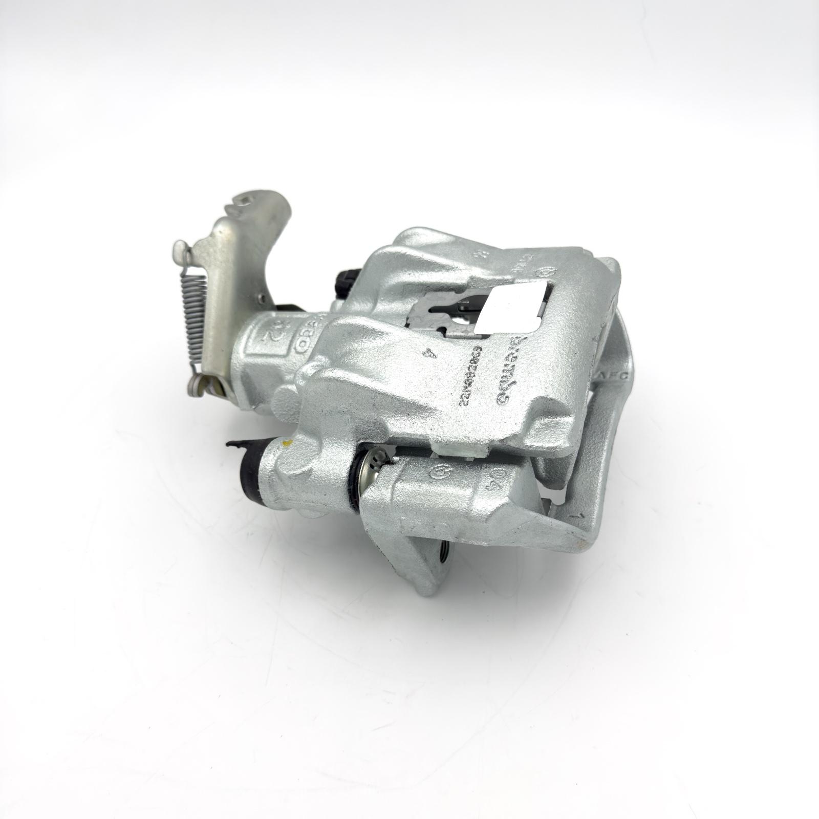 Original Iveco 42576913 Bremssattel hinten links 52 mm Daily 35S ab 2014 Original Iveco 42576913 Bremssattel hinten links 52 mm Daily 35S ab 2014