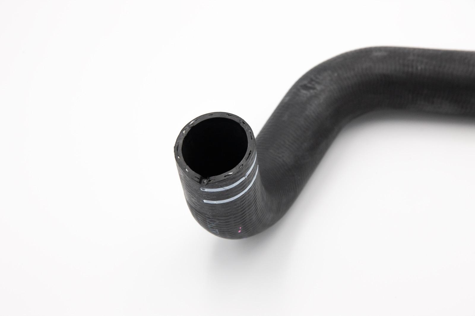 Original Iveco 5801630426 Kühlwasserschlauch Daily V, VI 2.3