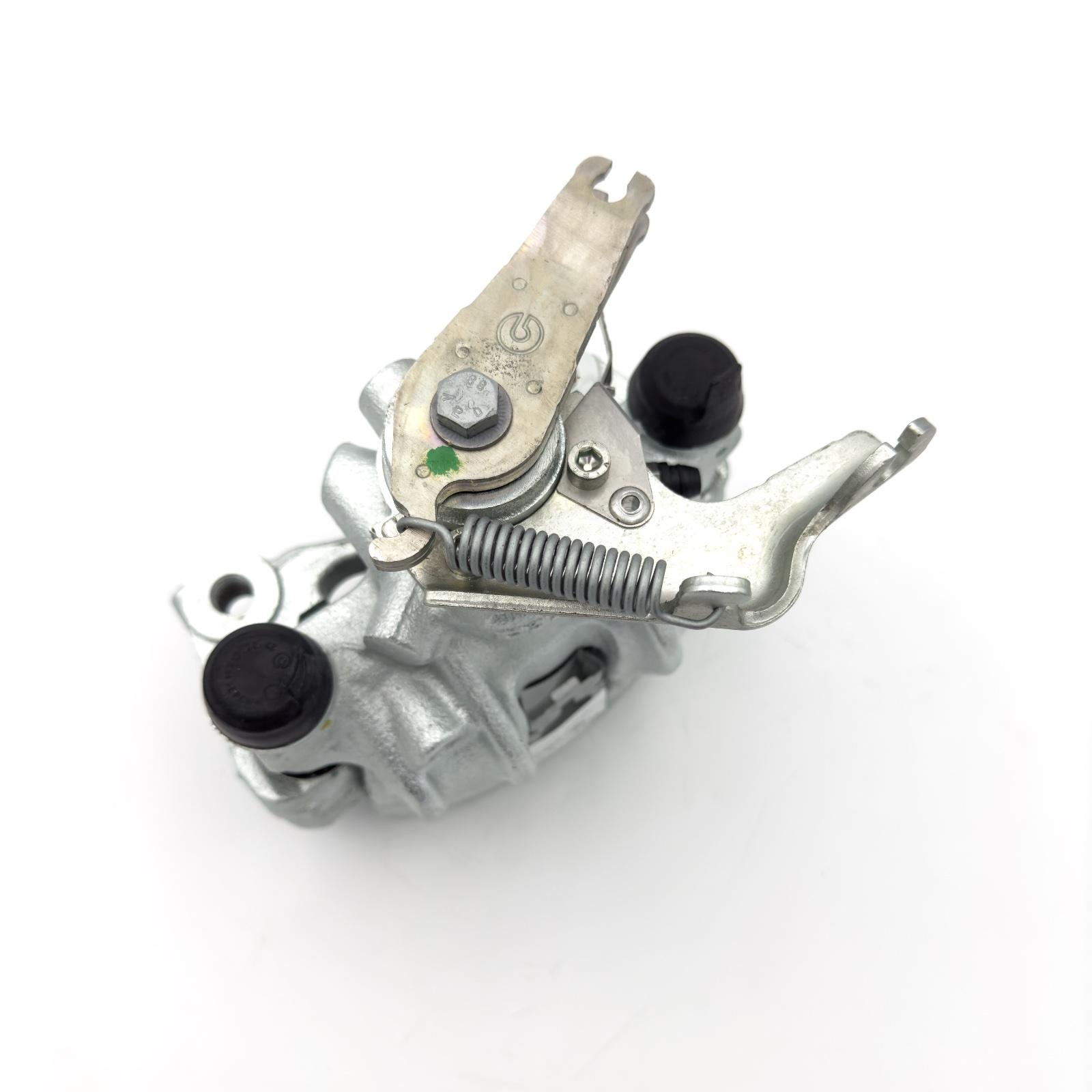 Original Iveco 42576913 Bremssattel hinten links 52 mm Daily 35S ab 2014 Original Iveco 42576913 Bremssattel hinten links 52 mm Daily 35S ab 2014
