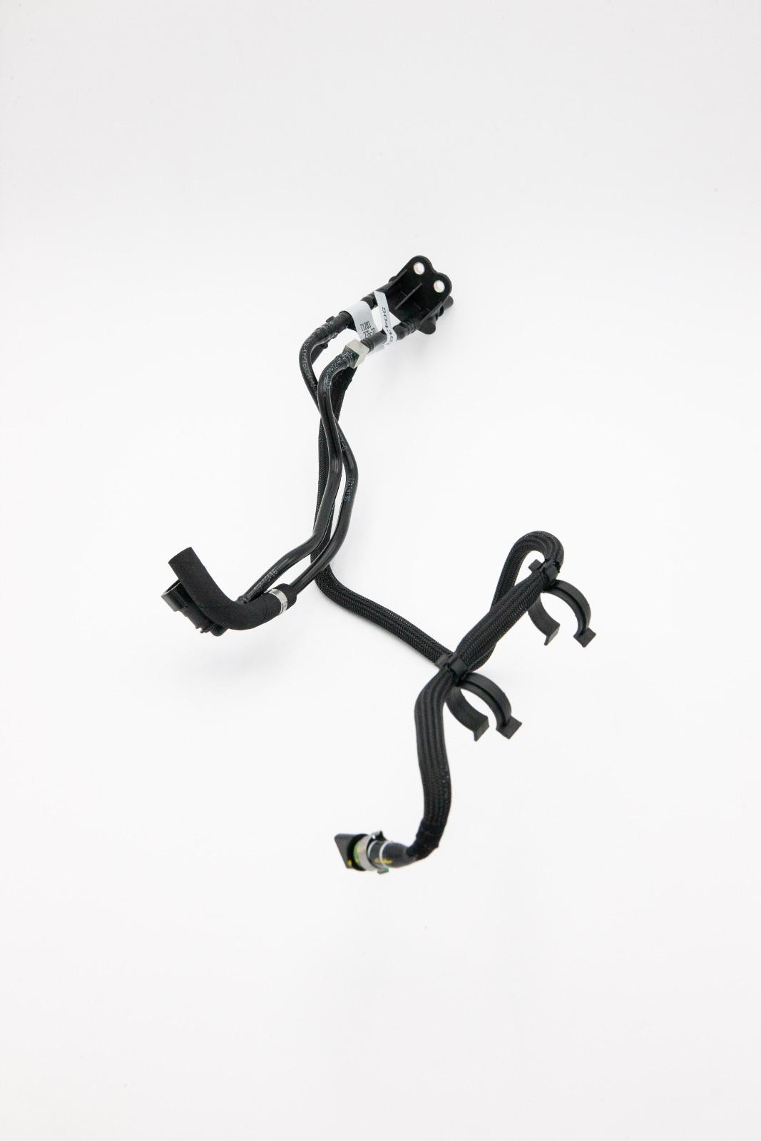 Original Iveco 504385731 Kraftstoffleitung Daily 3.0 EURO 5 Original Iveco 504385731 Kraftstoffleitung Daily 3.0 EURO 5