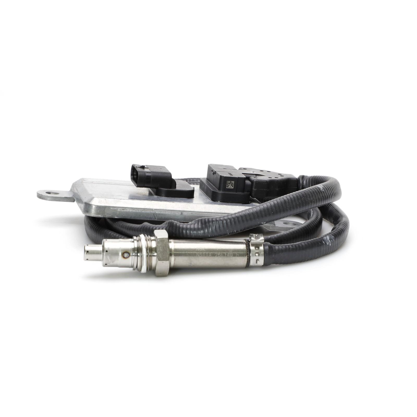 Original Iveco 5801754014 NOx-Sensor L=908mm EuroCargo Tector, Stralis I, II Original Iveco 5801754014 NOx-Sensor L=908mm EuroCargo Tector, Stralis I, II