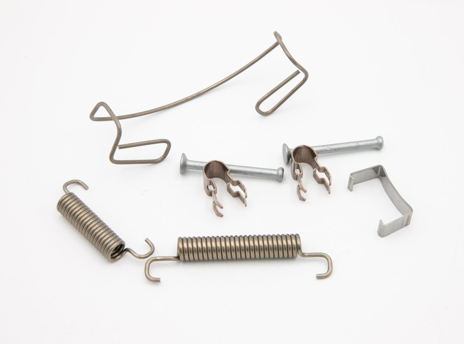 Original Iveco 42556902 Zubehörsatz, Feststellbremsbacken Daily II-VI Original Iveco 42556902 Zubehörsatz, Feststellbremsbacken Daily II-VI