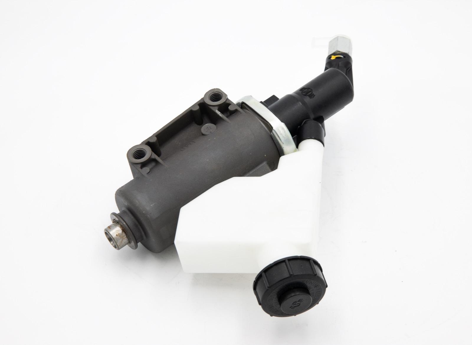 Original Iveco 5801446199 VERSTAERKER-KUPPLUNGSVERSTAERKER Original Iveco 5801446199 VERSTAERKER-KUPPLUNGSVERSTAERKER