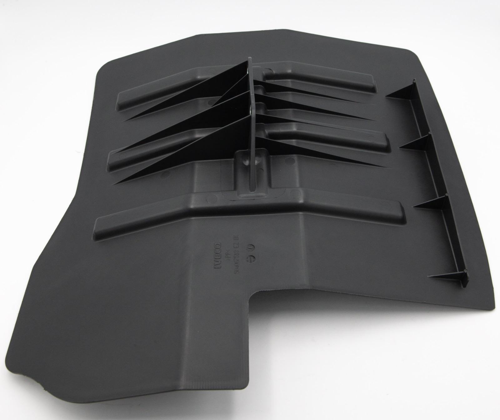 Original Iveco 504067513 Kotflügel rechts
