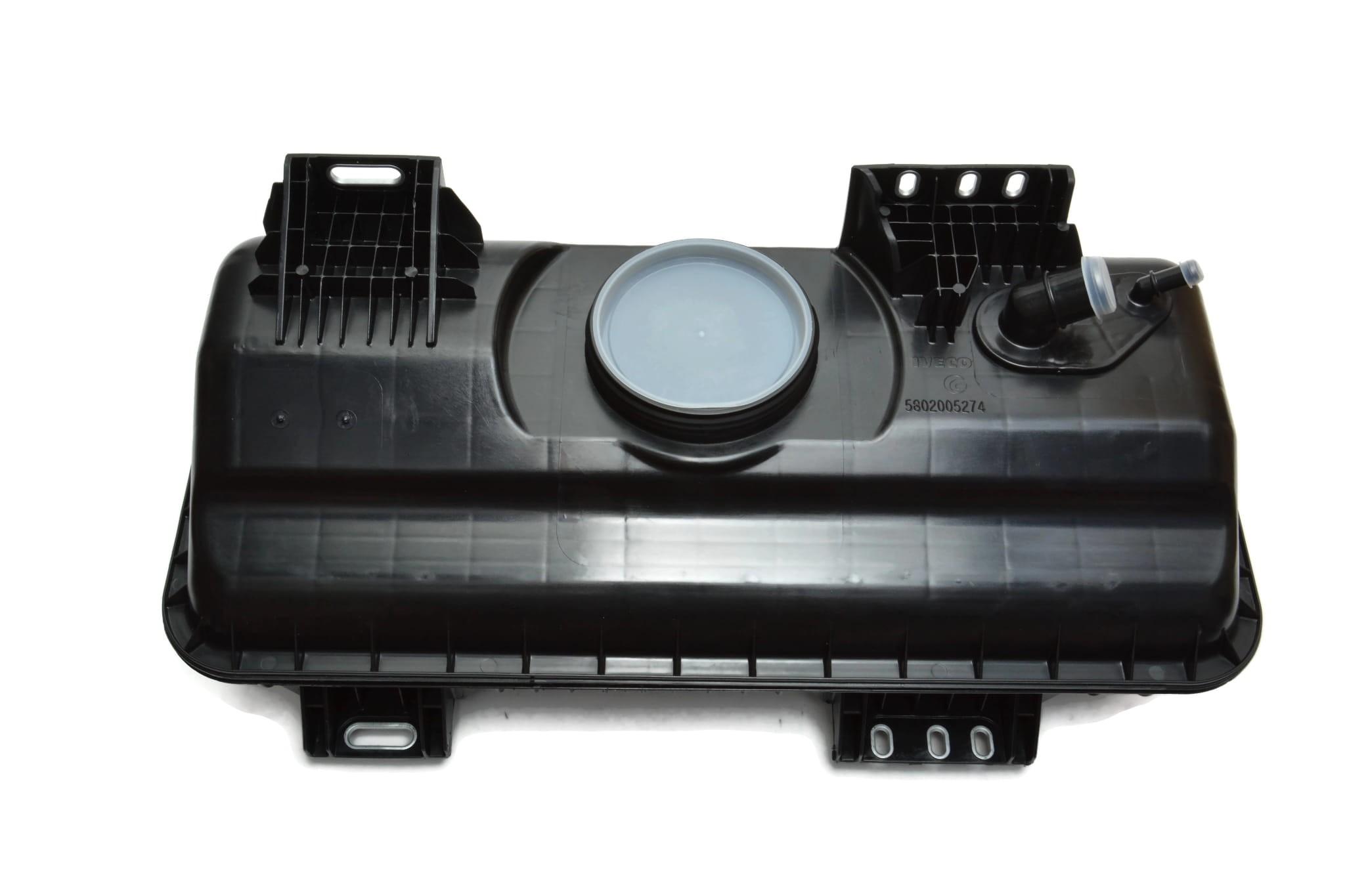 Original Iveco 5802699904 Adblue Tank 25L Daily 3.0 E6 ab 2016 Original Iveco 5802699904 Adblue Tank 25L Daily 3.0 E6 ab 2016