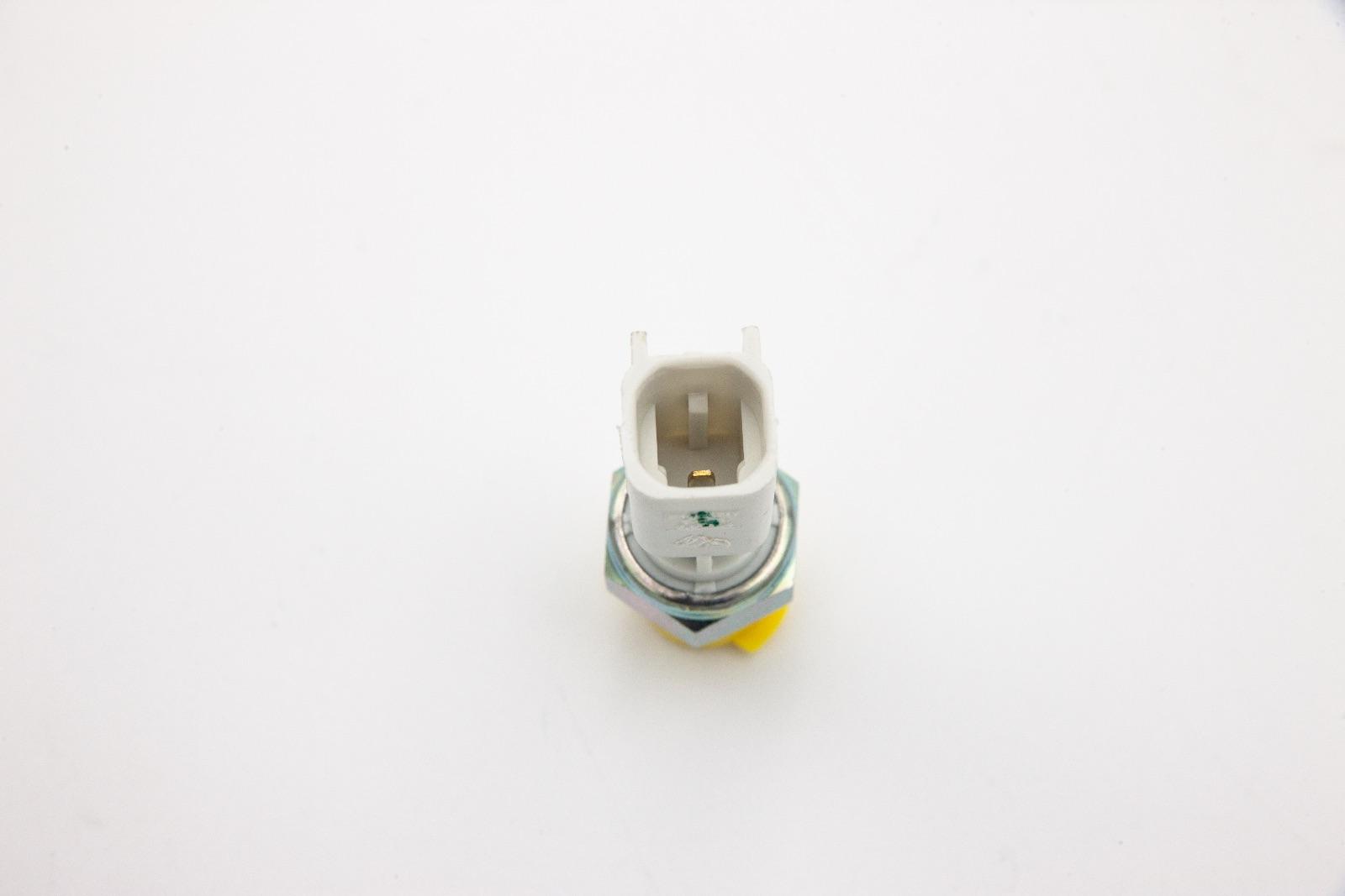 Original Iveco 5802123132 PRESSURE SWITCH Original Iveco 5802123132 PRESSURE SWITCH
