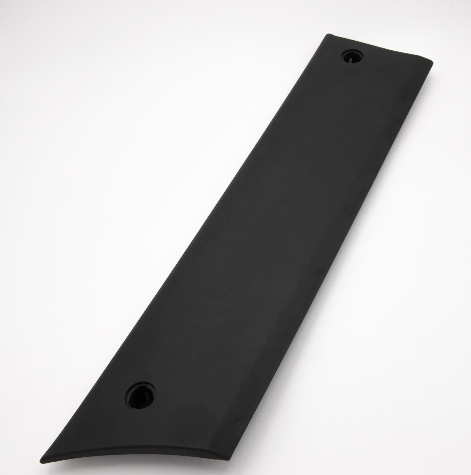 Original Iveco 504099606 Zier- / Schutzleiste, Tür Links DAILY Original Iveco 504099606 Zier- / Schutzleiste, Tür Links DAILY