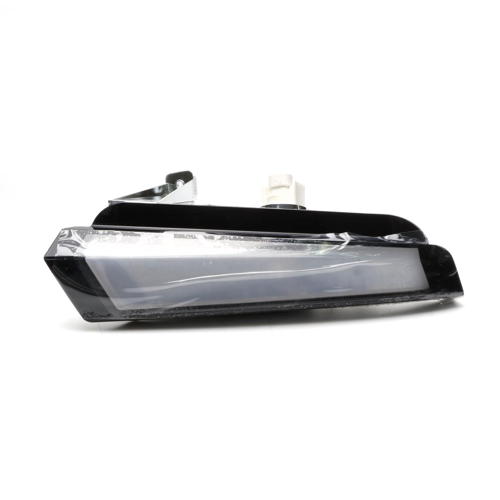 Original Iveco 42582055 Stoßstange Blinker Daily 2.3, 3.0 Bj. 14-19 Original Iveco 42582055 Stoßstange Blinker Daily 2.3, 3.0 Bj. 14-19