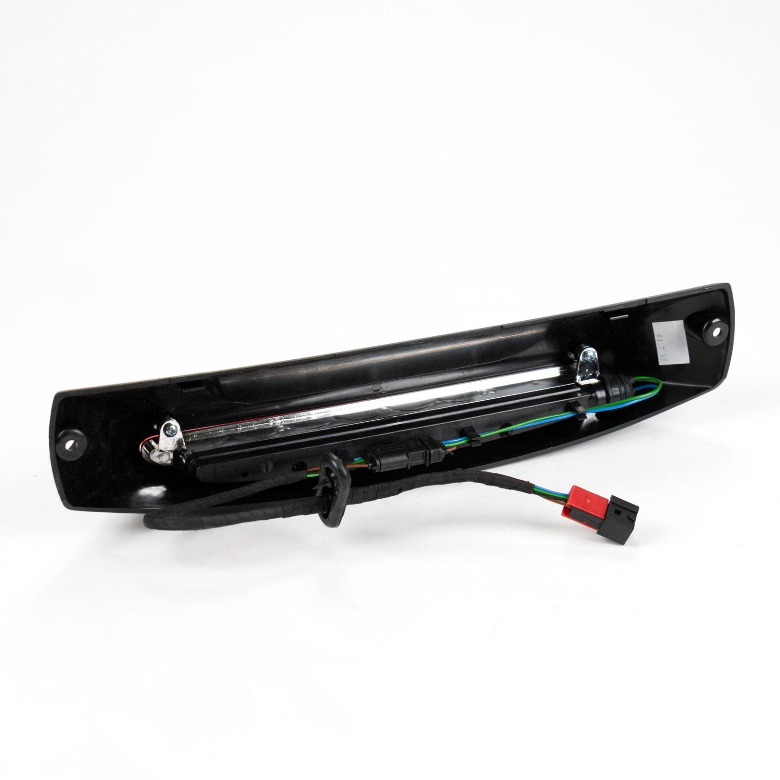 Original Iveco 69503009 Drittes Bremslicht Daily 2006 - 2013 Original Iveco 69503009 Drittes Bremslicht Daily 2006 - 2013