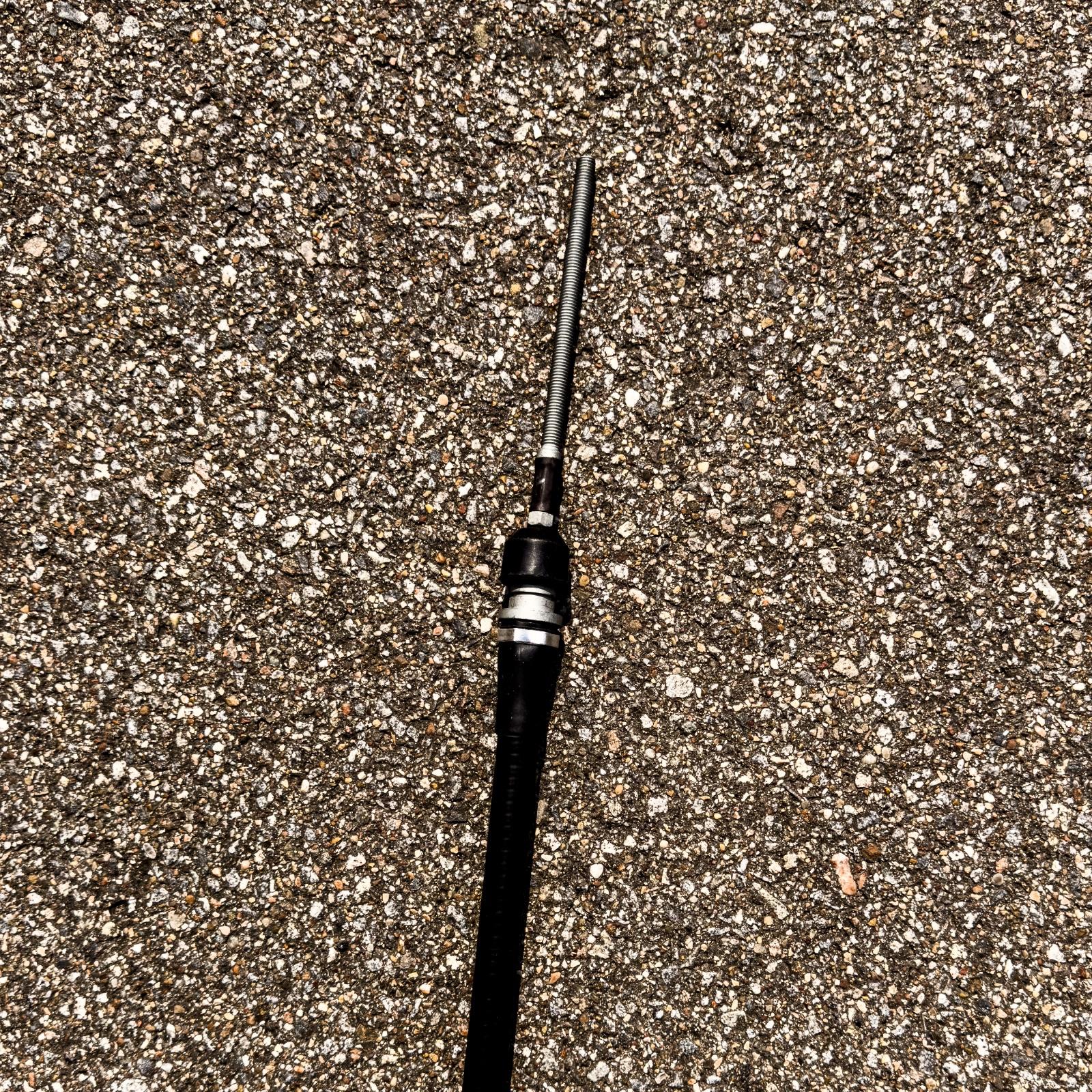 Original Iveco 5801576326 Handbremsseil Daily VI Bj. ab 2014 Original Iveco 5801576326 Handbremsseil Daily VI Bj. ab 2014