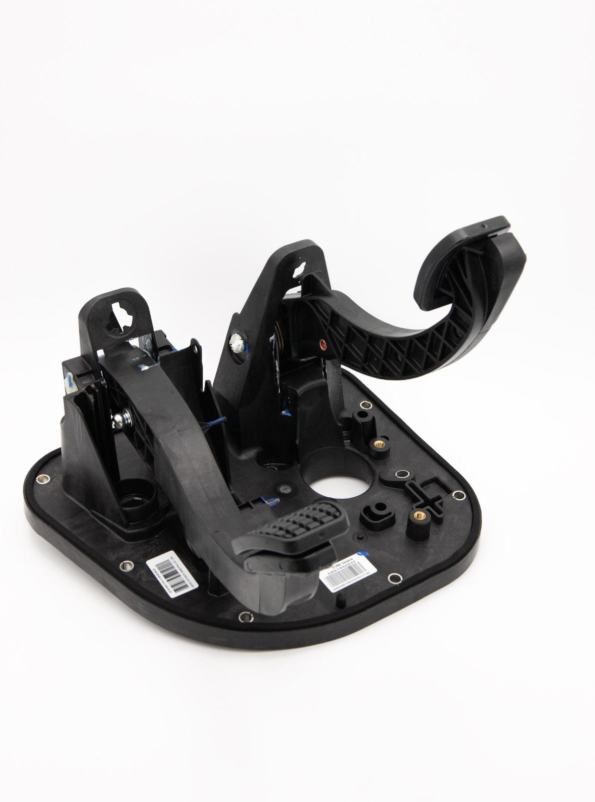 Original Iveco 5801492032 Bremskupplungspedale Daily ab 2014