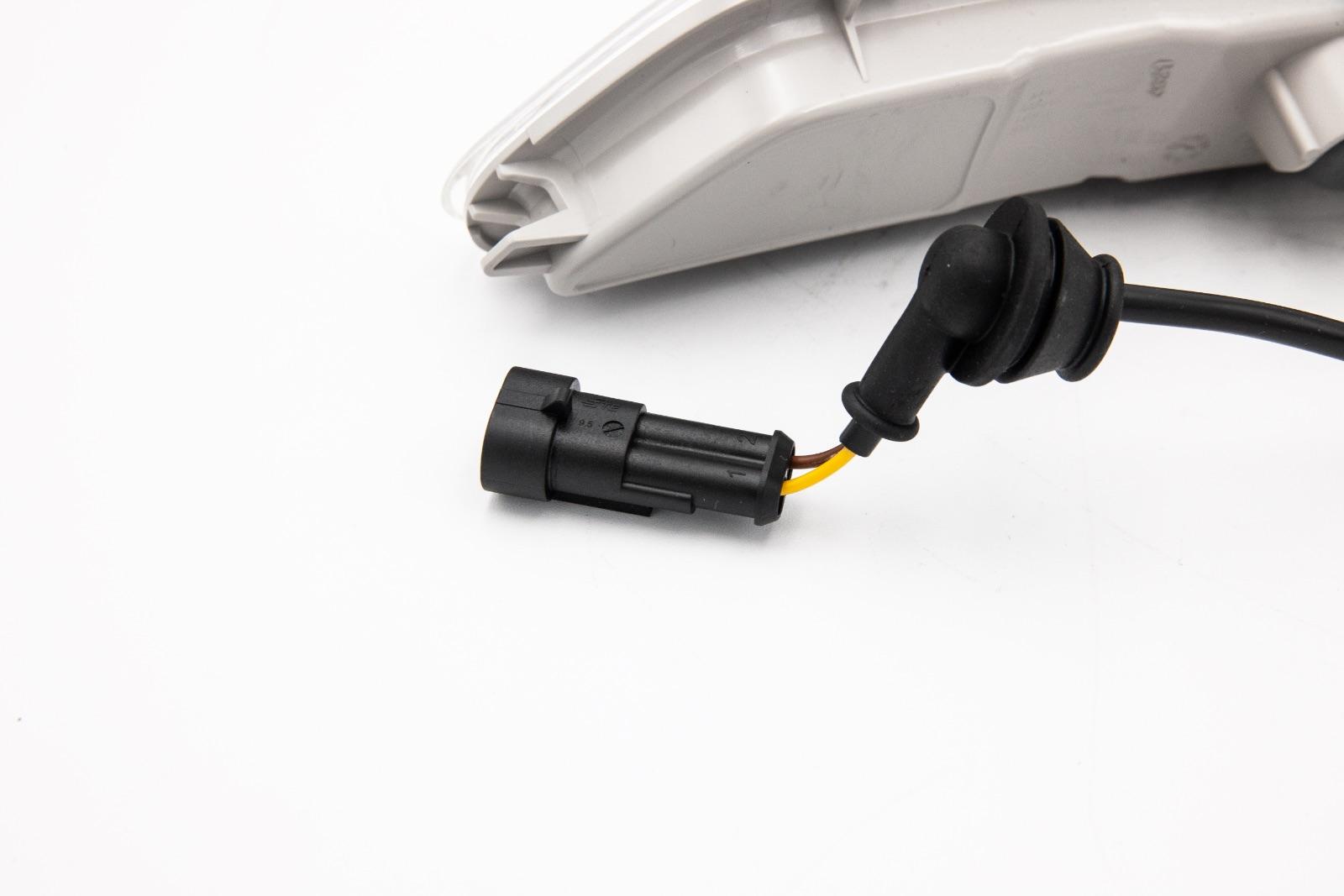 Original Iveco 5802814428 Positionsleuchte Sonnenblende rechts Stralis, HI-WAY