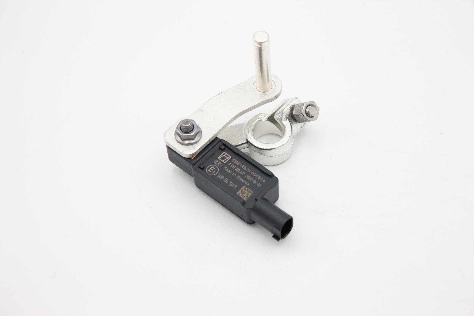 Original Iveco 5802490675 Batterie-Polklemme minus (-) Daily ab 2014