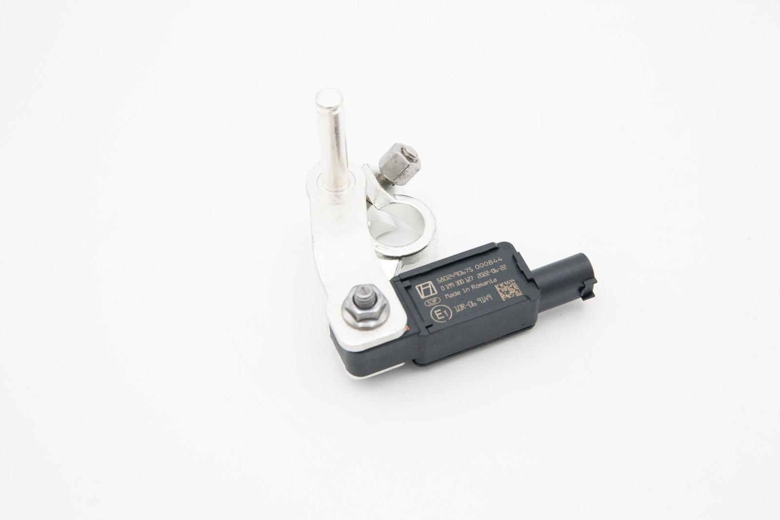 Original Iveco 5802490675 Batterie-Polklemme minus (-) Daily ab 2014 Original Iveco 5802490675 Batterie-Polklemme minus (-) Daily ab 2014