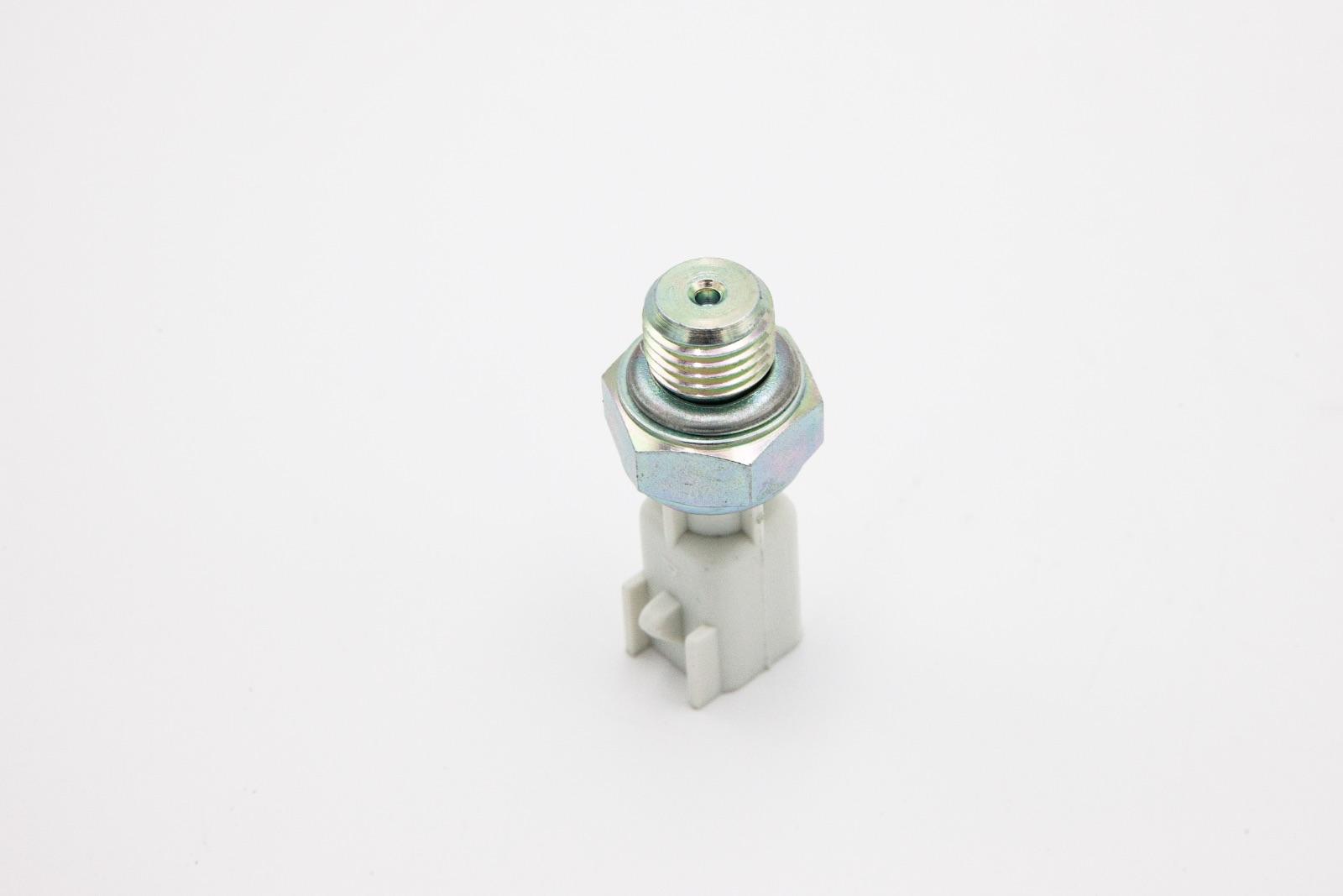 Original Iveco 5802123132 PRESSURE SWITCH Original Iveco 5802123132 PRESSURE SWITCH