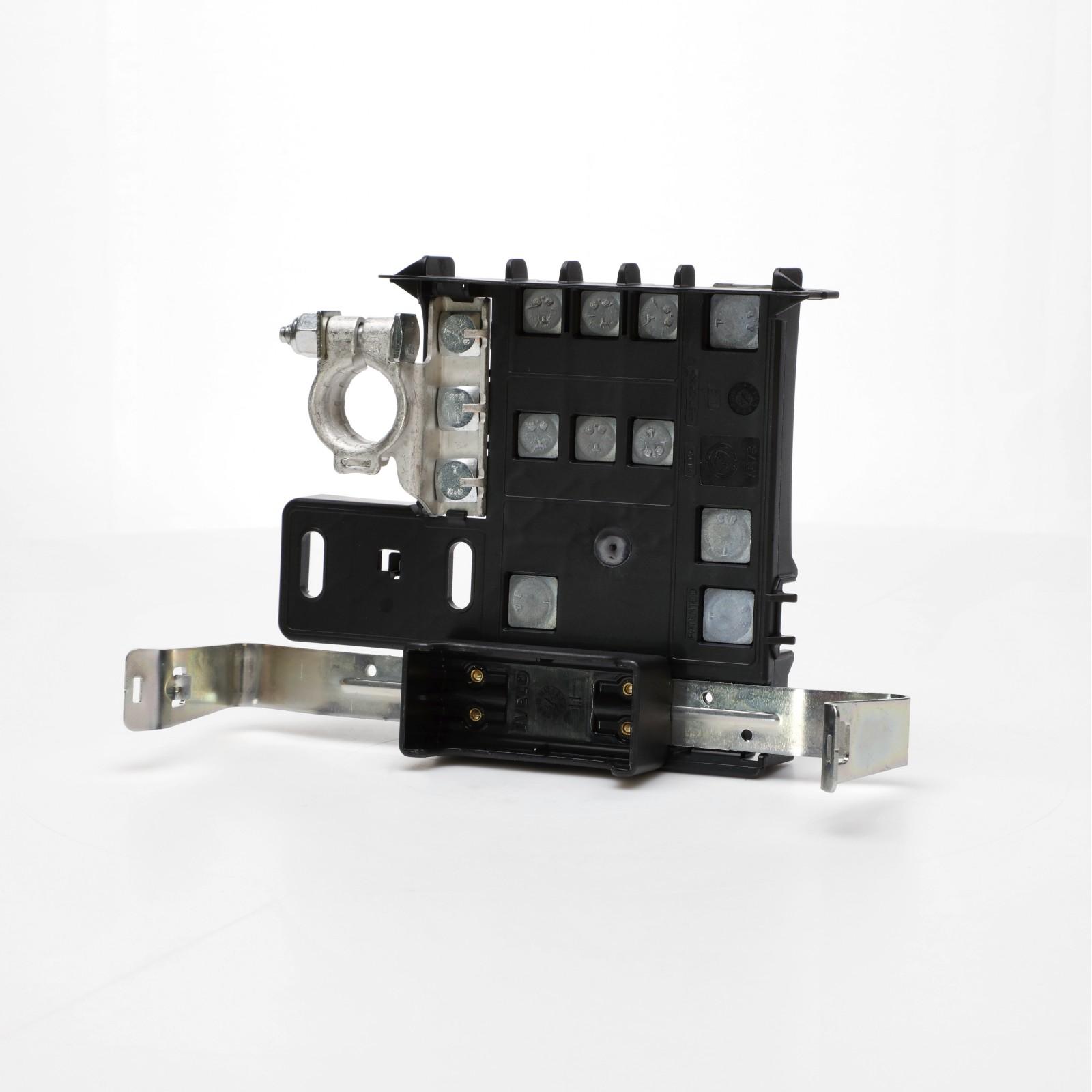 Original Iveco 69500831 Batterieklemme plus mit Deckel Daily IV, V
