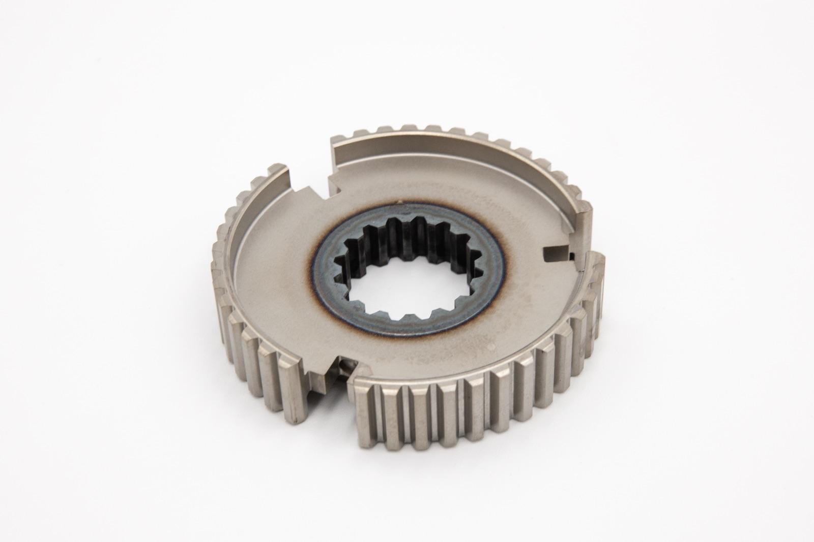 Original Iveco 8868867 GEAR BOX HUB Original Iveco 8868867 GEAR BOX HUB